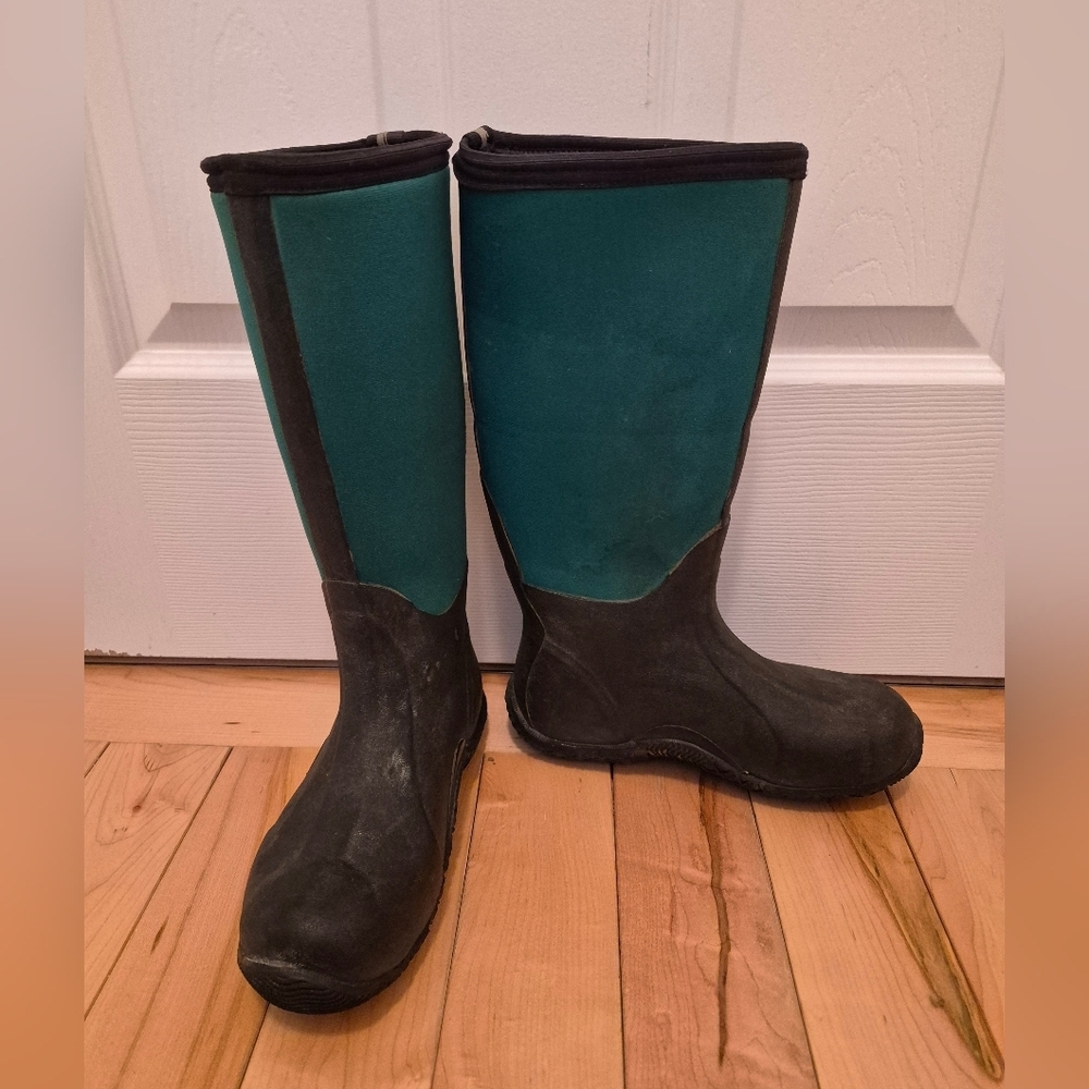 The Muck Company women's size 5 Tack boots - Picture 2 of 7